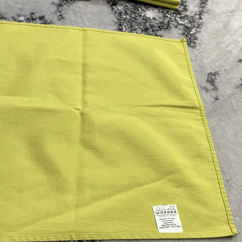 Bodrum Turkey Lime Green Cloth Dinner Napkins Set of 8 Cotton Blend Table